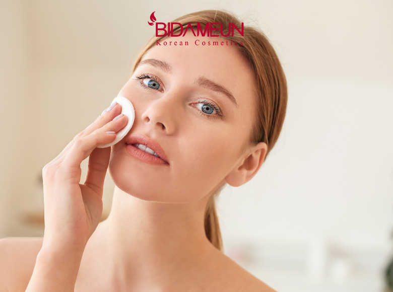 bung-mun-do-trang-diem-nhieu-nguyen-nhan-va-cach-khac-phuc